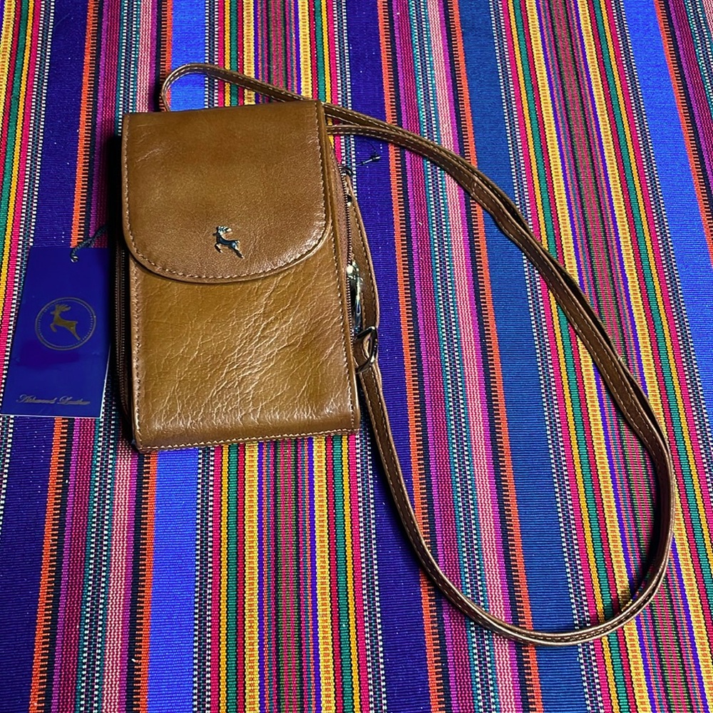 NWT Ashwood Leather Crossbody Bag w/ Cell Phone Pocket and Credit card ID slots